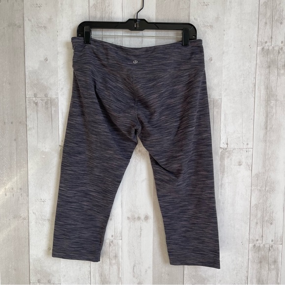 Lululemon womens crops leggings size 12 - Picture 3 of 4